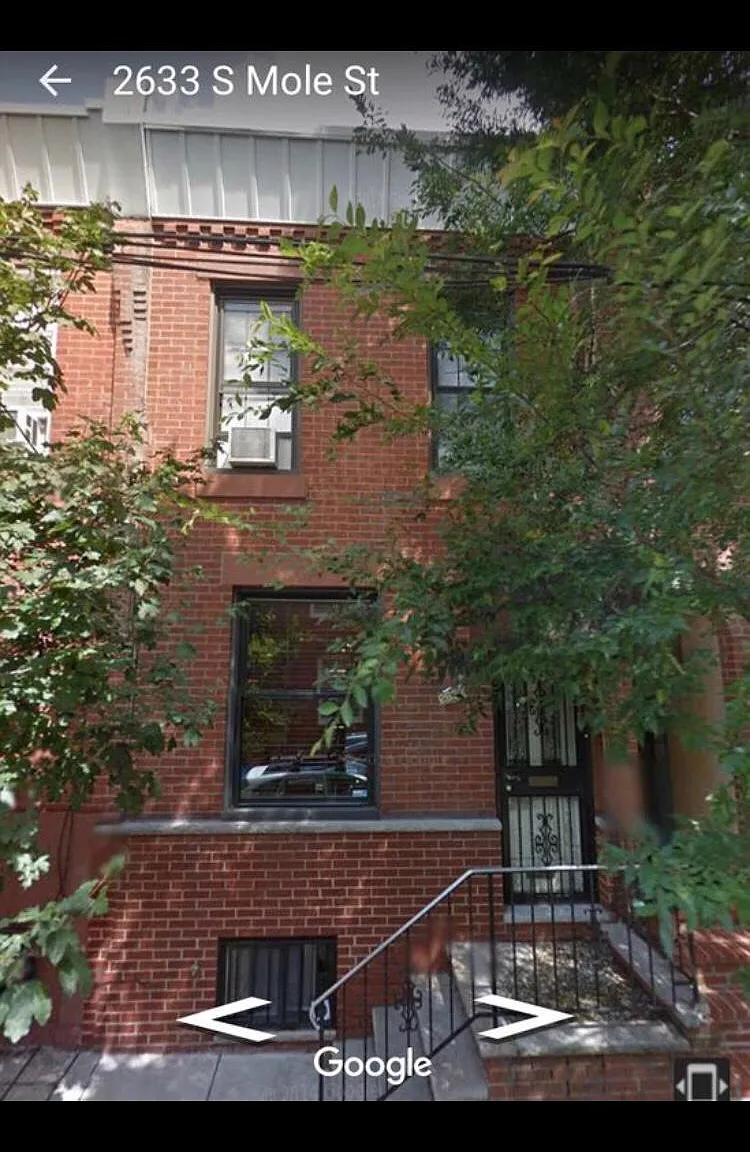 2633 S Mole St — Photo 1