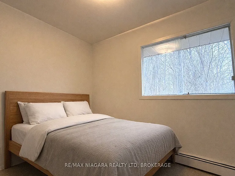 1544 Stockton Ln — Photo 10