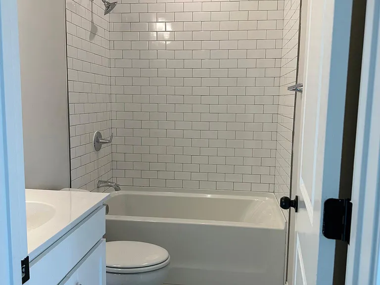 410 Herring Dr — Photo 21