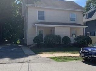 14 Oak St #14, Winchester, MA 01890