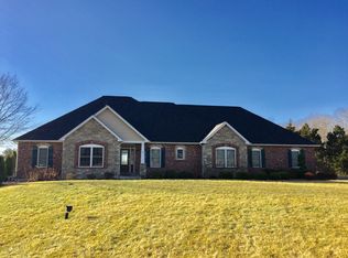 4403 Eagles Landing Dr, Farmington, MO 63640