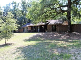 201 Mason Rd, Lucedale, MS 39452