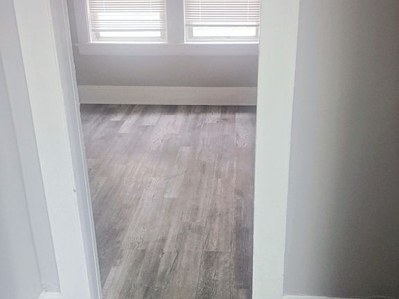 5th image of 50A Wood Ave #C8
