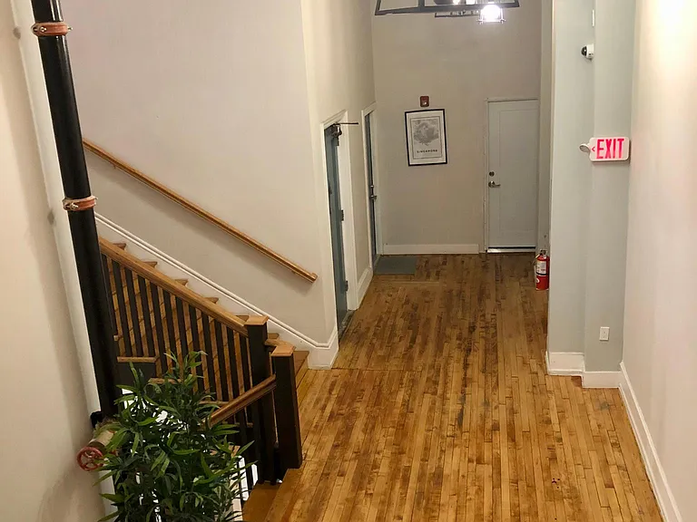 1521-23 W Girard Ave #1O5 — Photo 16