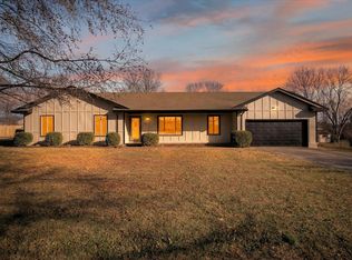 1800 S 14th Avenue, Ozark, MO 65721