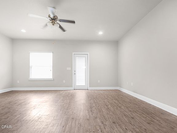 2nd image of 5912 Callaway Cir