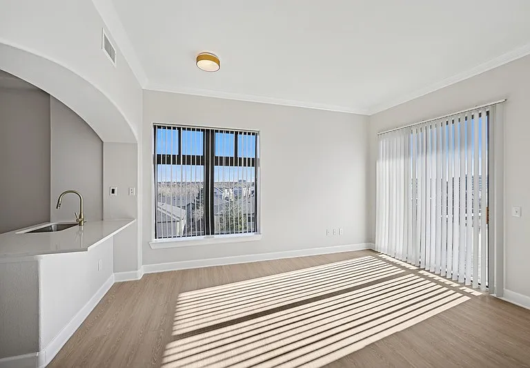 4550 Cherry Creek — Photo 38