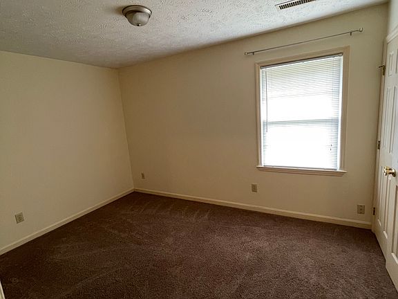 3rd image of 3500 A&b Cliffridge Dr