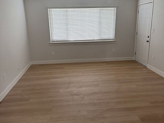 5th image of 1952 Bellomy St APT 9