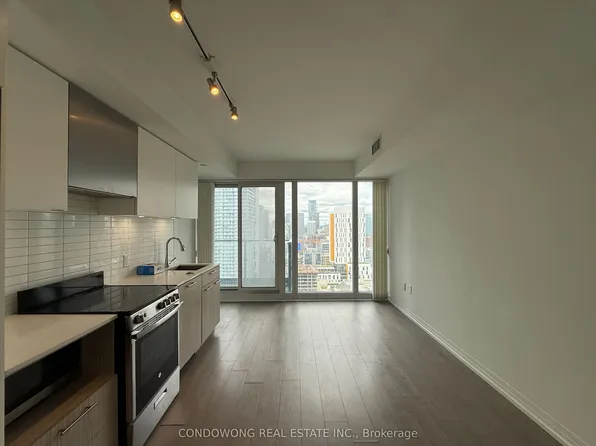 251 Jarvis St #3007, Toronto, ON M5B 0C3