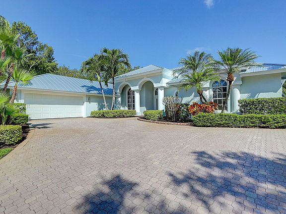 4th image of 5002 SW Orchid Bay Drive