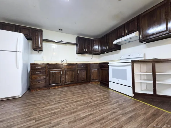 48 Main St APT 3, Warwick, NY 10990