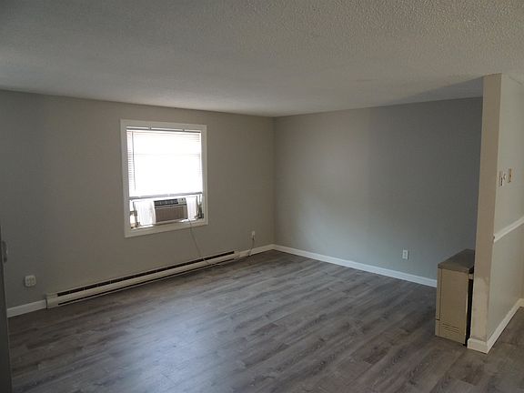 4th image of 249 Dunbar Street