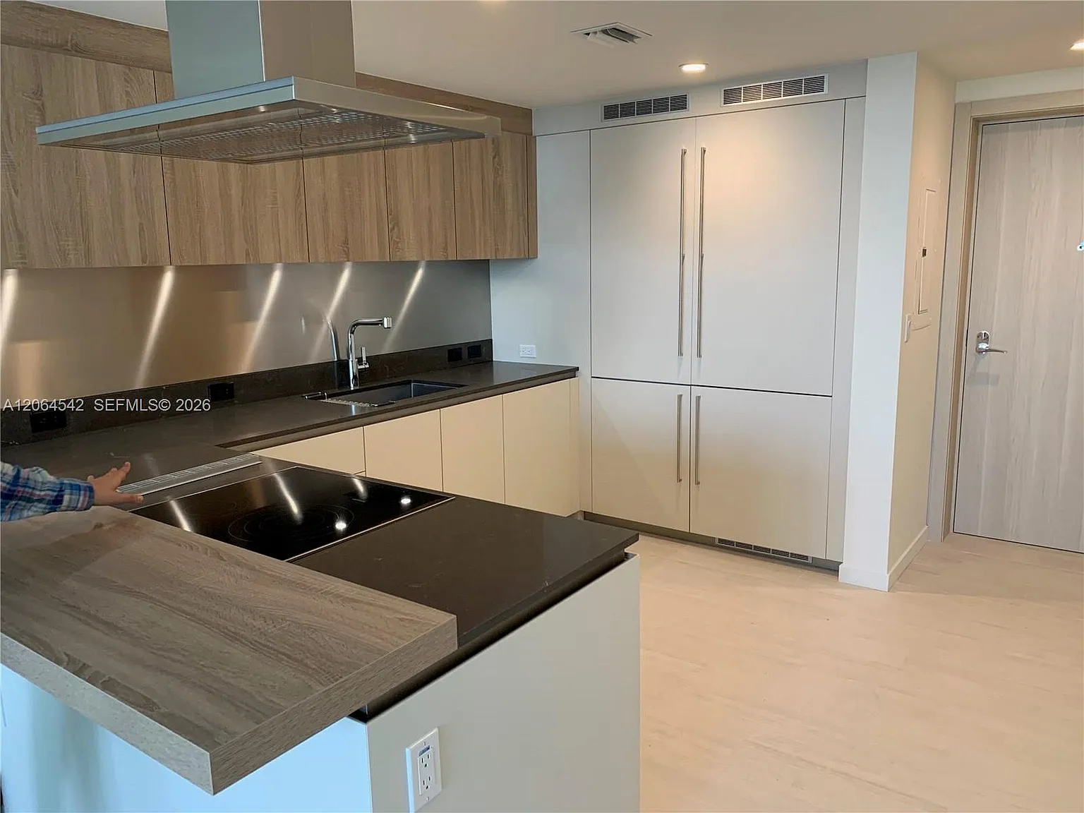 1 bed, 665 sqft, $4,750 — Photo 3