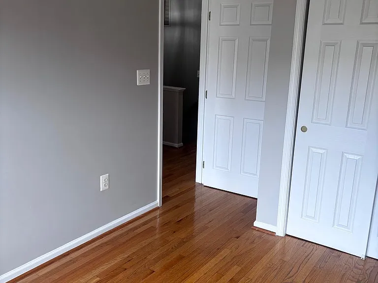 21779 Brondesbury Park Ter — Photo 24
