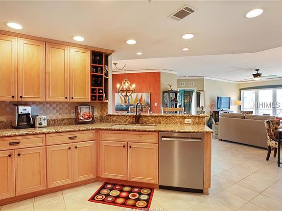3rd image of 63 Ocean Ln APT 2316