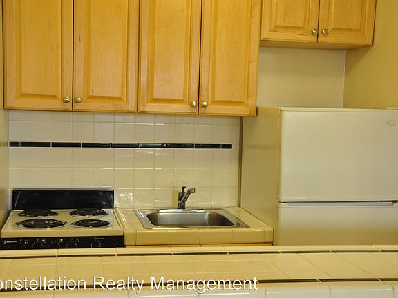 4th image of 3563 6th Ave APT 2