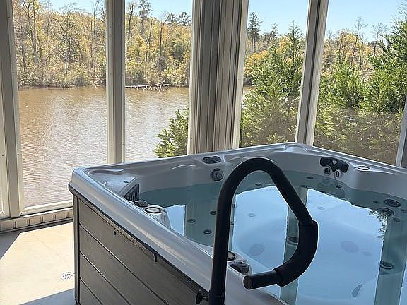 4th image of 26986 Bush Isle Rd