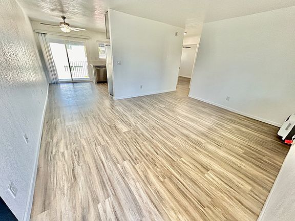4th image of 13112 Carriage Rd APT 7