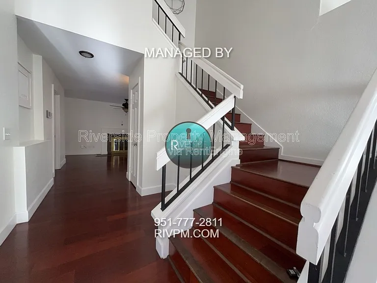 21498 Townsendia Ave — Photo 12