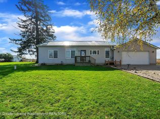 6860 Knox Rd, Portland, MI 48875