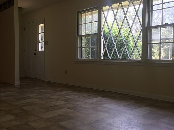 5th image of 105 Gentilly Dr