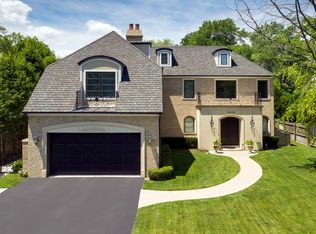 1690 Ridgewood Ln W, GLENVIEW, IL 60025