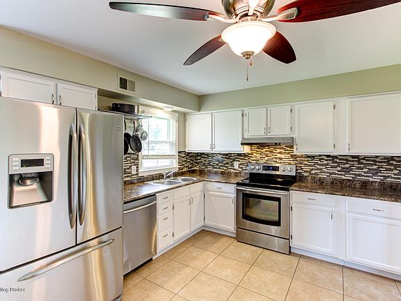 4th image of 4201 Wenwood Dr