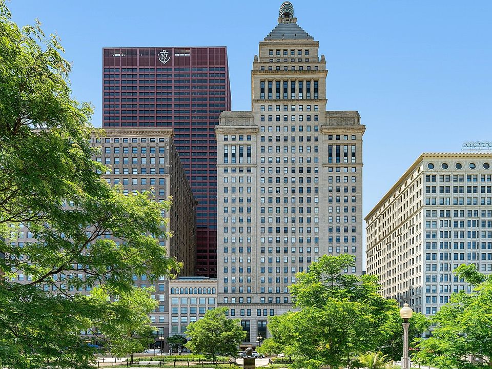 1st image of 310 S Michigan Ave Unit 1600