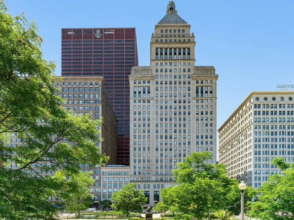 310 S Michigan Ave Unit 1600, Chicago, IL 60604