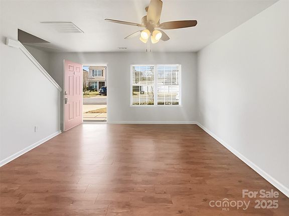 4th image of 1024 Cassidy Dr