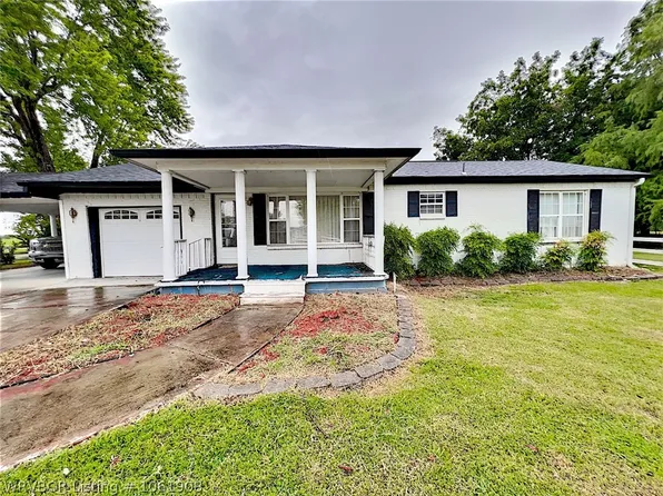 306 N Pocola Blvd, Pocola, OK 74902