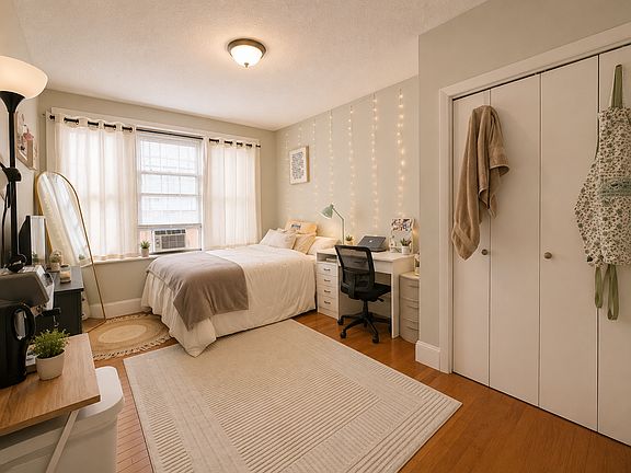 2nd image of 32 Reedsdale St APT 3