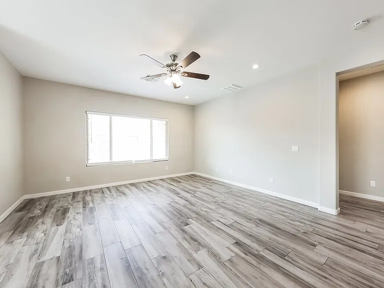 18057 W Tasha Dr — Photo 8