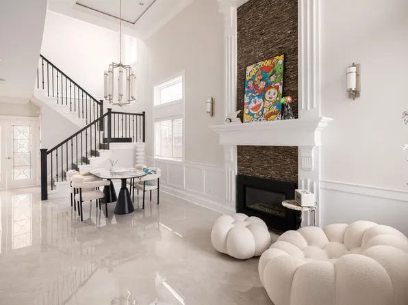 4808 Garry St, Richmond, BC V7E 2V3