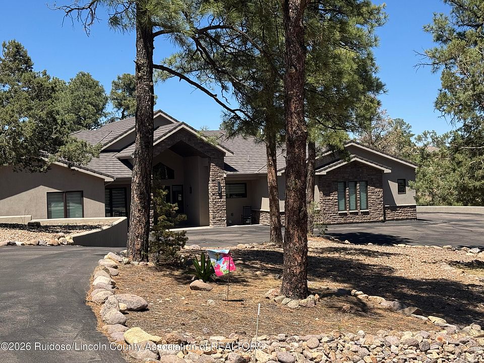 1st image of 137 Walter Hagen Dr