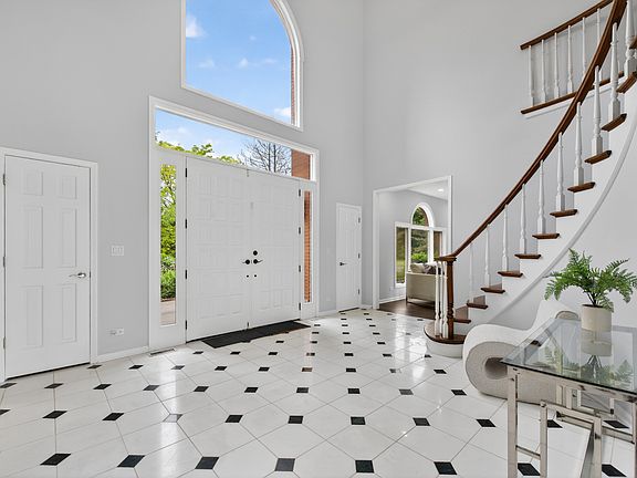 5th image of 309 Dundee Rd