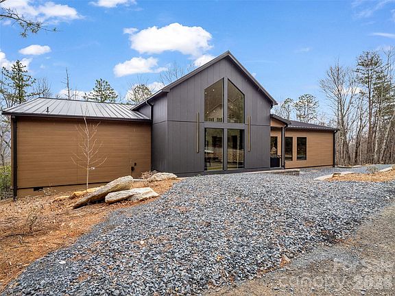 2nd image of 664 Quail Ridge Rd Lake Lure Nc #28746