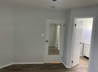 1303 Wyndham Dr APT 101, Palatine, IL 60074