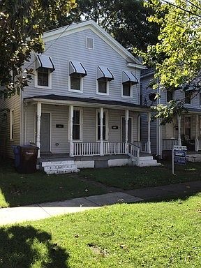 2nd image of 1039 Jackson Ave
