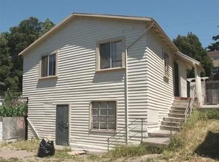 2439 Inyo Ave, Oakland, CA 94601