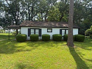 2nd image of 2651 S State Highway 41