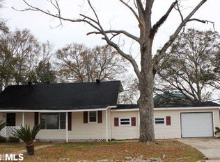 18623 E Silverhill Ave, Robertsdale, AL 36567