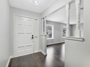 416 Carnation Ln, Hurst, TX 76053