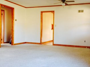 583 Eureka St, Ripon, WI 54971