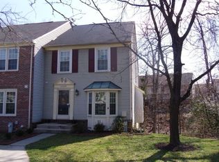 14225 Oakpointe Dr, Laurel, MD 20707