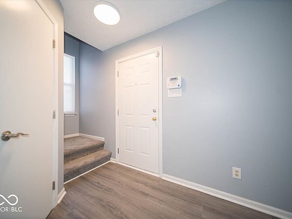 3rd image of 6743 Kinnerton Dr