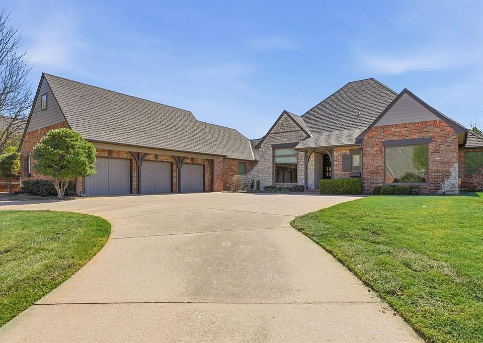 1st image of 608 Glenridge Dr