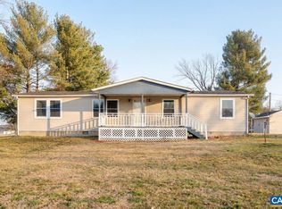 608 5th St, Grottoes, VA 24441