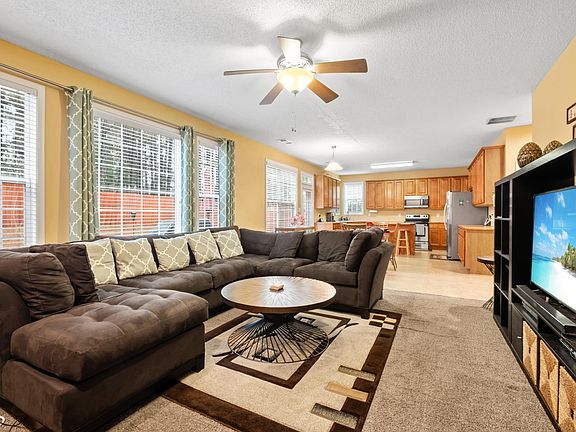 3rd image of 350 Millbrook Village Dr